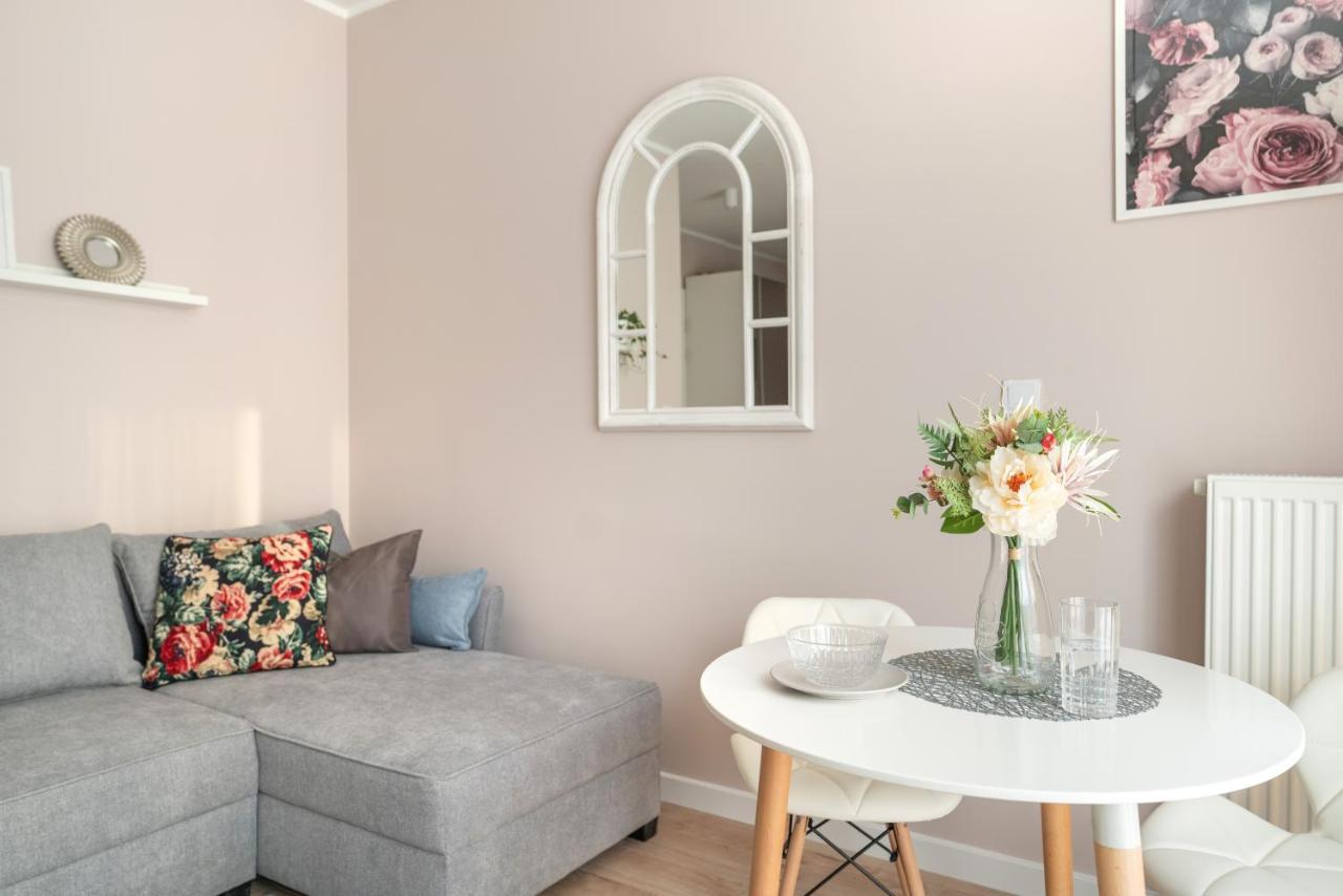 Superapart Aignera Apt 4, Family Friendly Oasis ワルシャワ エクステリア 写真