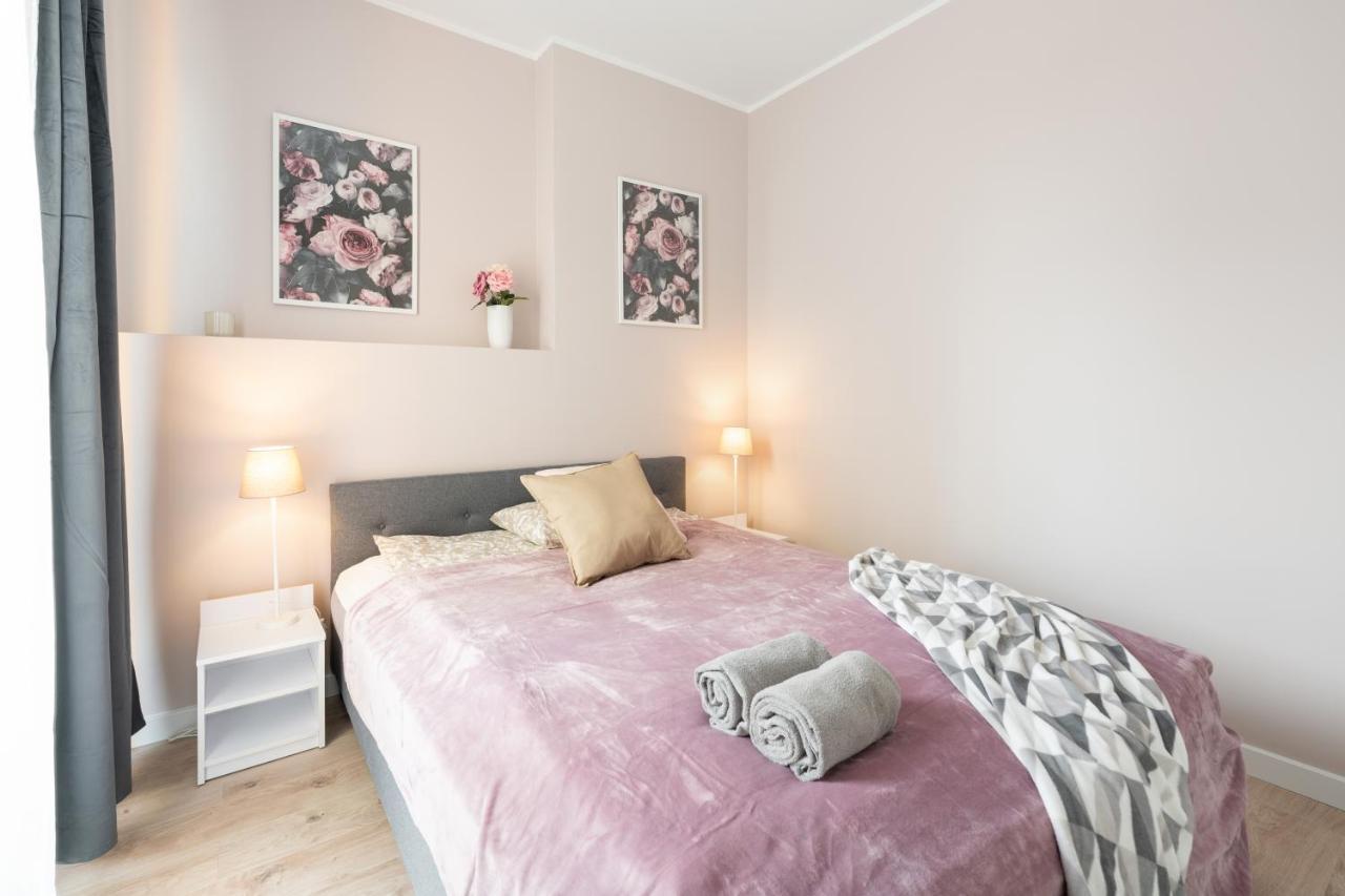 Superapart Aignera Apt 4, Family Friendly Oasis ワルシャワ エクステリア 写真